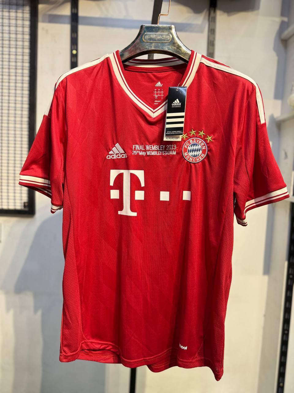 دريس تايلندي كلاسيك 100 موديل موجود اغلب انديه (ريال. برشلونة. سيتي. ليفربول. بايرن. وغيرهم...) سعر قطعه ب 13 الف وتوصيل مجاني ثنين ب 22 وتوصيل  مجاني  قياسات كامله موجوده


**إذا كنت صاحب هذا الإعلان وتريد حذفه لأي سبب، رجاءا أرسل رسالة إلى الدعم الفني**