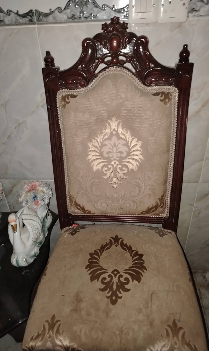 للبيع
للتواصل
***********
