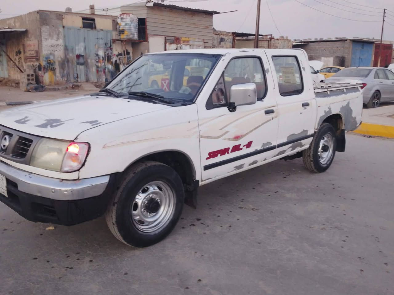 سلام عليكم سياره 
 نيسان موديل 2002
رقمها بصره.  سنويه،
ال2028 بيها،رشات 
صبغ  مكينه، كير،حداديه،
مكاني الناصريه، قضاء،رفاعي
***********،،،،،،
