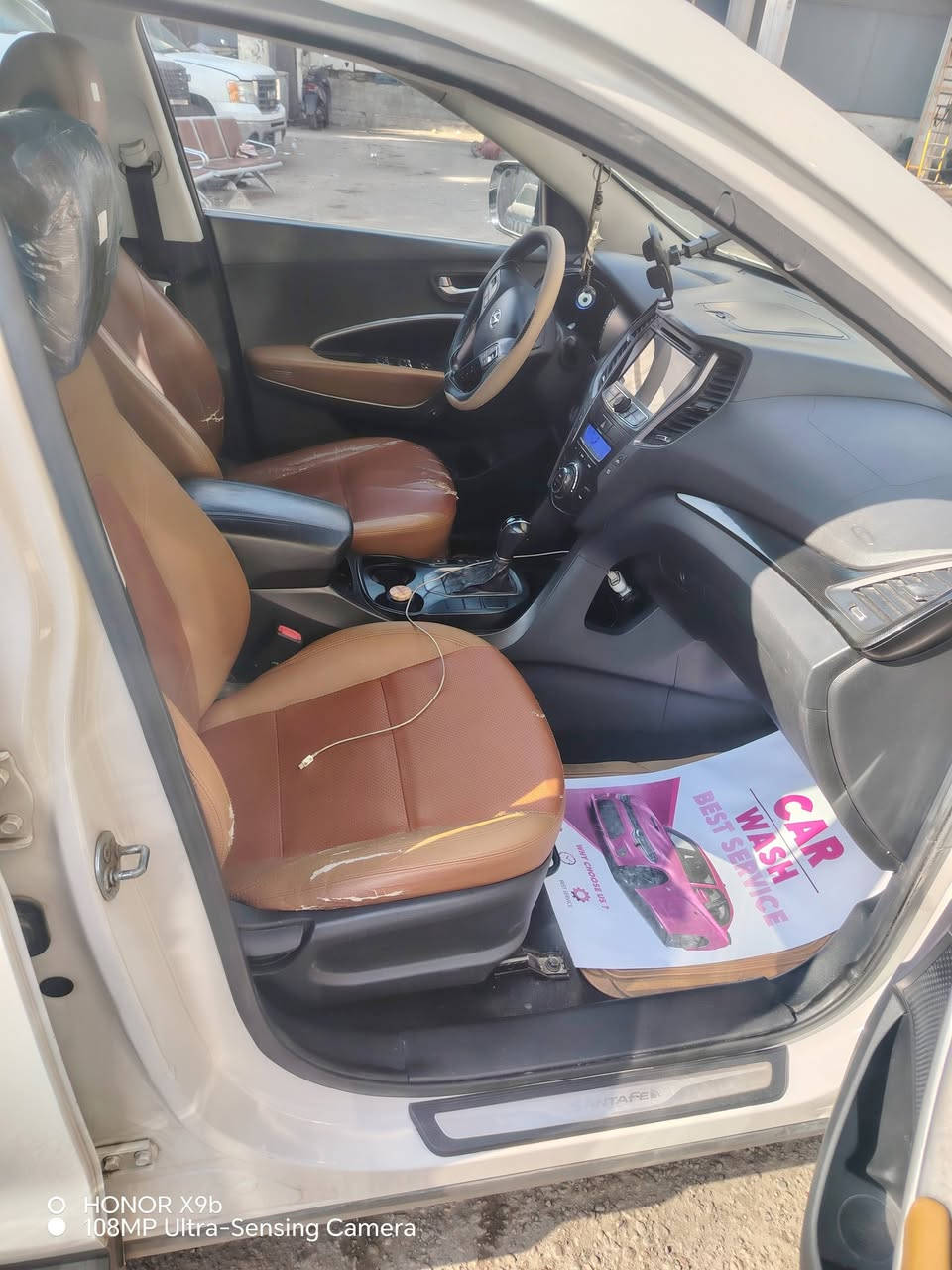 السلام عليكم سنتافيا مديل ٢٠١٤ خليجي مكفوله من الصبغ مكفوله فول مواصفات بنوراما قطع تريد 6 سلندر 3300 رقم بغداد ب اسمي مكانها بغداد الكرخ *********** السعر 175  وبيها مجال بسيط
