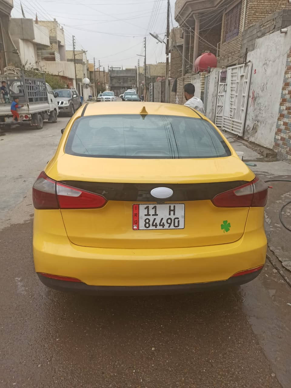 سلام عليكم  كيه فورتي 2016 وارد أمريكي مكينه دوش 1800 مكينه وكير خير من الله لاتنقص ولا تبخر رقم بغداد باسمي تحويل ثاني يوم السعر 88 وبيها مجال حك الجيه   مكان بغداد ***********
