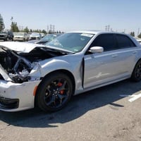 كرايسلر ٣٠٠ • مديل ٢٠٢٢ • كربلاء