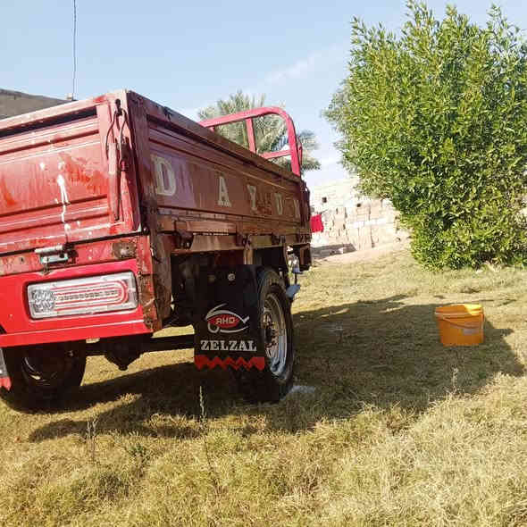 السلام عليكم ستوته نوع دايوان اوبامه  للبيع موديل 2019 اوراق اصولي بيه ورقه وكيل ستوته جديد محرك جمره 21 جديد كهربئيات كله شغاله نكره سلف هورن تايرات جدد بكات جدد واقيات دبل اشاير شغاله دبلات كله شغاله مكان واسط الصويره السعر 1200 وبي مجال الاستفسار عل رقم ***********  الخاص مقلق 👉
