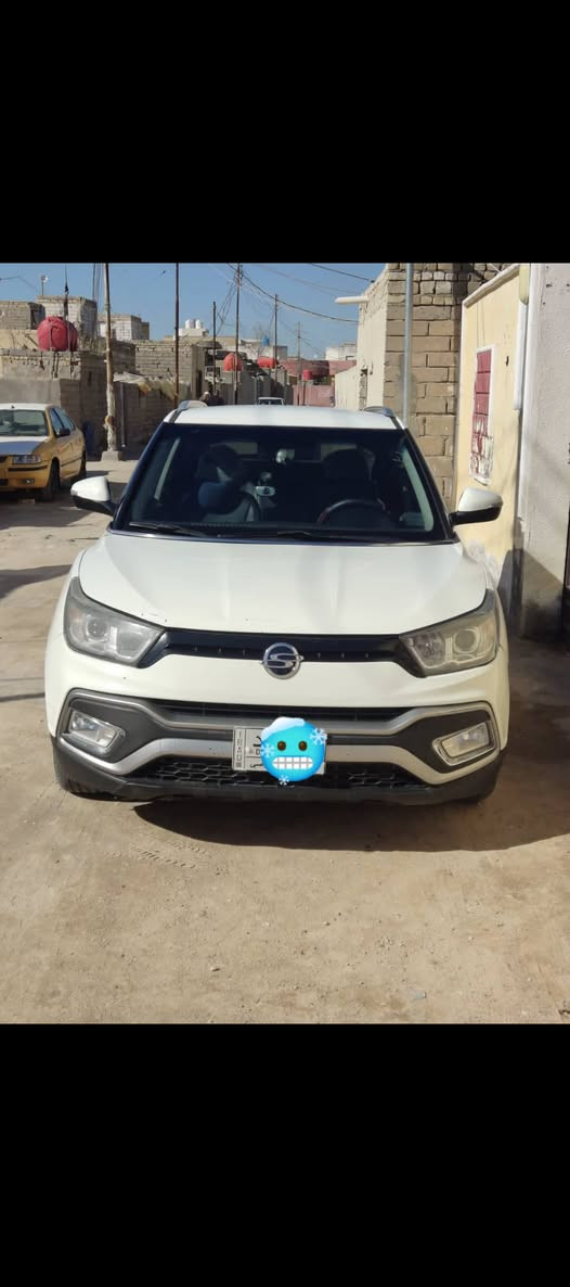 السلام عليكم..
#سانغ_يونغ_تيفولي موديل2016
رقم بغداد/ تحويل ثاني يوم
كوريا~مكينة كاززز(اقتصادية فووول)
شبه زيرو
فول مواصفات
شاشة تاب (كوري اصلي)
كير سبورت (6نمر للتسارع)
دخول ذكي 
مصابيح led(زينون)
بلوجكترات ضبابية led
كشافات نهارية
ويل كب 
ثلاث وضعيات قيادة  sport -normal-winter
فول تحكم ستيرن 
تدفئة تبريد_كشنات 4
مري كهربائية
اشاراة مري
حساسات امامية خلفية وجانبية
نظام أوامر صوتية

و بيها هواي مواصفات

للامانة سيارة كلش حلوة
و ناعمه
ومبين باقي التفاصيل بفحص السونار
"السيارة صناعه كوريااا "
#السعر 100$ وبيها مجال كلش قليل للشراي
***********
مكاني ناصرية 
#استخدام_شخصي__من_البيت_للدوام(فقط)
