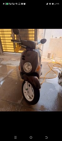 للبيع دراجه فله مكفوله من كلشي الشراي رقمي 07812504894