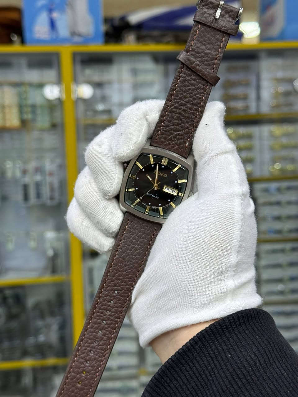 سلام عليكم حبايب توفر عرض على السايكو نار السعر يصدمك 🔥
مواصفاتها
ضد الماء والخدش 
وتوجد بيها لمعه
تواصل على الرقم التالي 
***********
يوجد توصيل لكل محافظات العراق 
#للجميع
#ساعات
