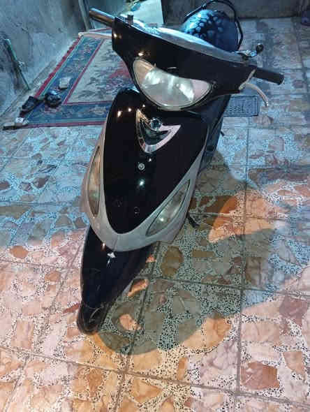 سلام عليكم (ماكس منغولي) لبيع دراجه خير من الله لا دخان كلها بلاد تشتغل سلف وهندر فقط كابريتر تجاري بس تخبل وجيب الف فيتر وياك(***********) حسين موجود خاص
