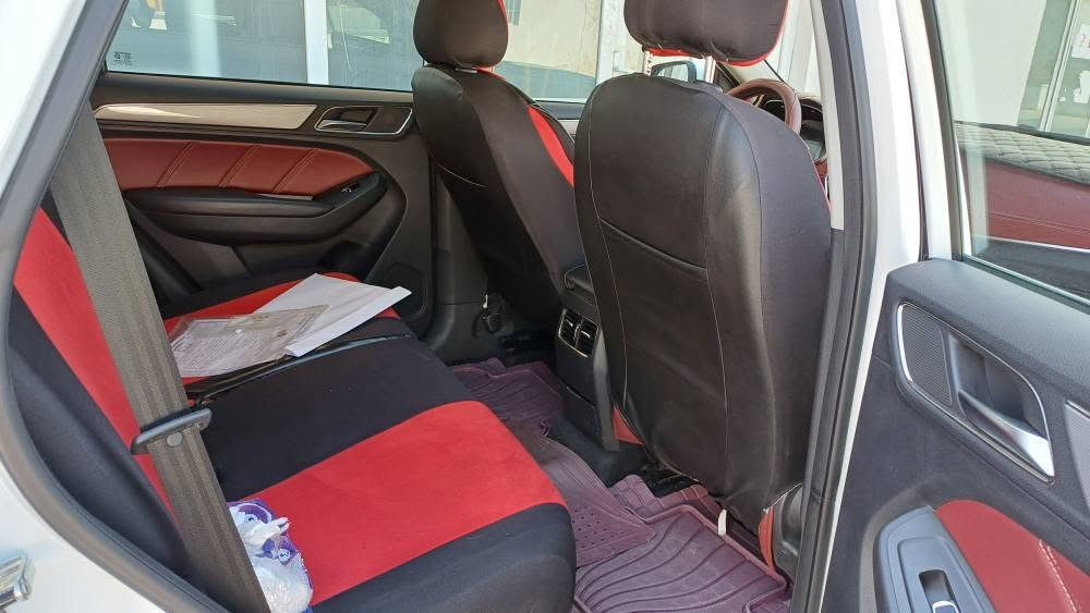 سيارة نوع MG RX5  فول مواصفات موديل ٢٠٢٢ ضمان شركة بدون صبغ بدون حادث سيارة جديدة محرك ١٥ تيربو حتى بنزين عادي يشتغل سعر سيارة ١٤٩ وبيه مجال اتصال على رقم *********** أربيل, العراق
