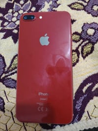 آيفون ٨ بلس • ٦٤ • للبيع