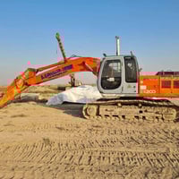 حفاره للبيع موديل 1996 فايف رقم بغداد  رقم 07863135217