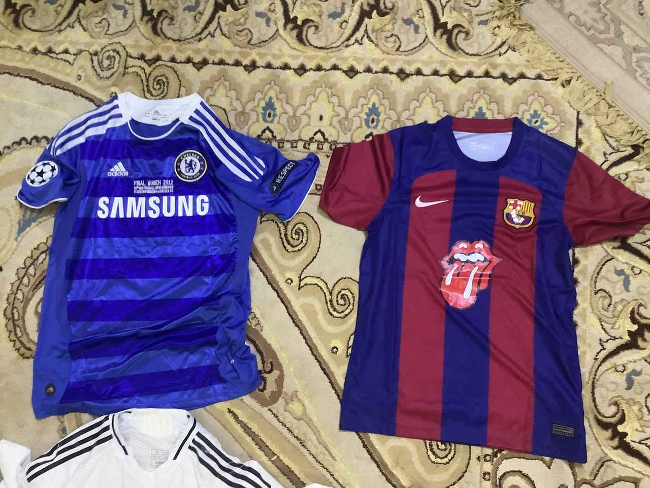 دريسات سعر قطعة 10 بس دريس برشلونة و تشلسي 20 قياسات برشلونة M تشيلسي L ريال XL برتغال XL مكاني ديالى بعقوبة عندي توصيل إذا ما تقدر تراسلني دزلي طلب صداقة واني أراسلك


**إذا كنت صاحب هذا الإعلان وتريد حذفه لأي سبب، رجاءا أرسل رسالة إلى الدعم الفني**