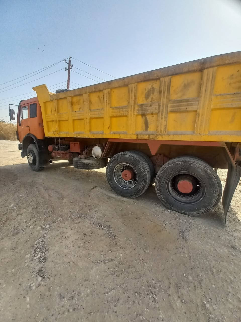 البي 81باسمي رقم بغداد دولي محرك 130كير 112مجموعه نص بولبرن كبير تخم تاير لاتنقيص ولابخار للشغل مباشر مابيهااي نقص استفسار على الارقام التاليه ***********   ***********
