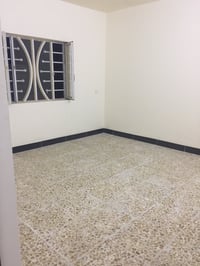 زيونة قرب سوق الثلاثاء محلة ٧١٨