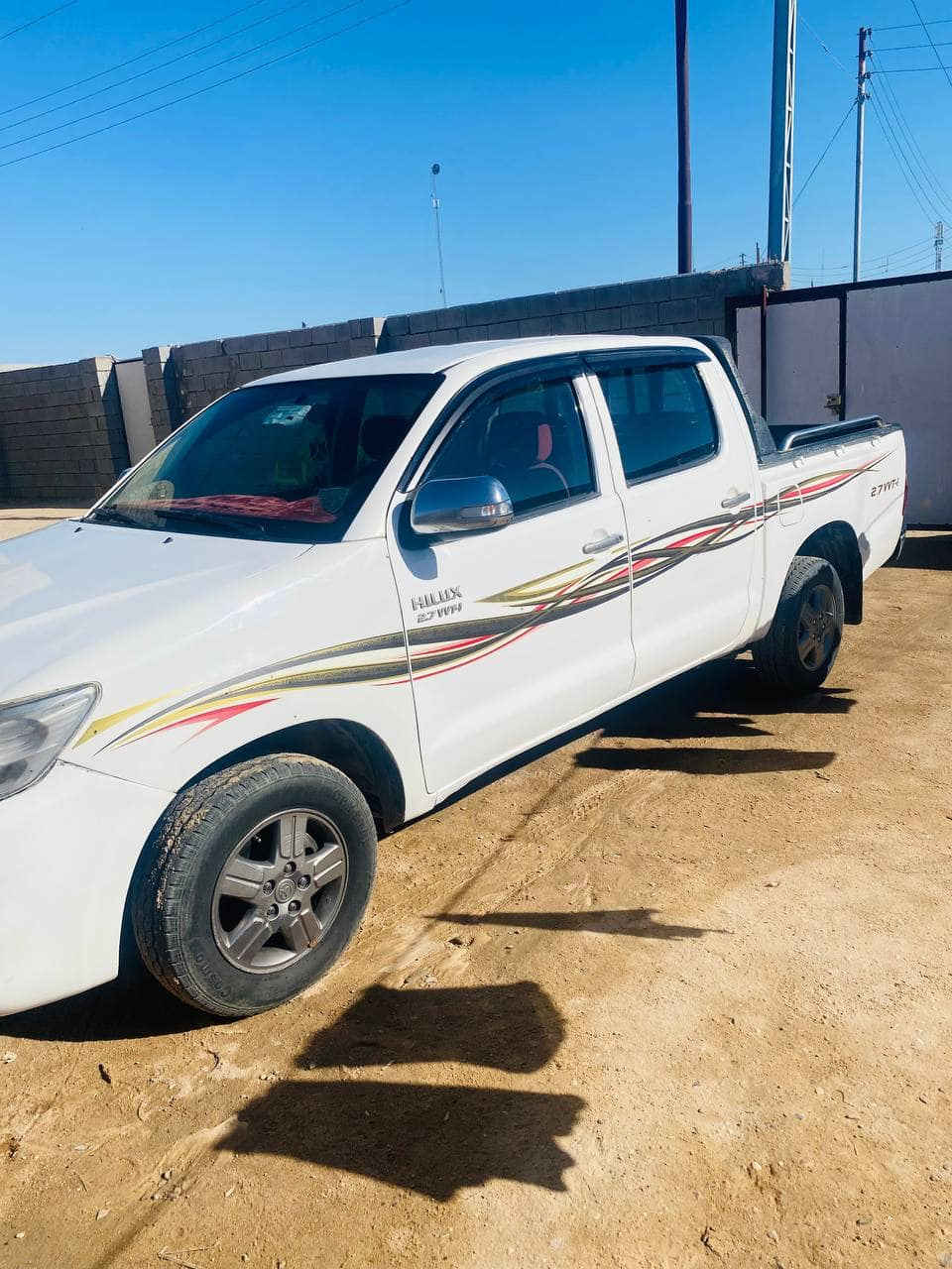 سياره موديل 2015مبدل بيها باب وجاملغ رقم مثنى مشروط وطني السعر 185 وبيها مجال 
***********
***********
