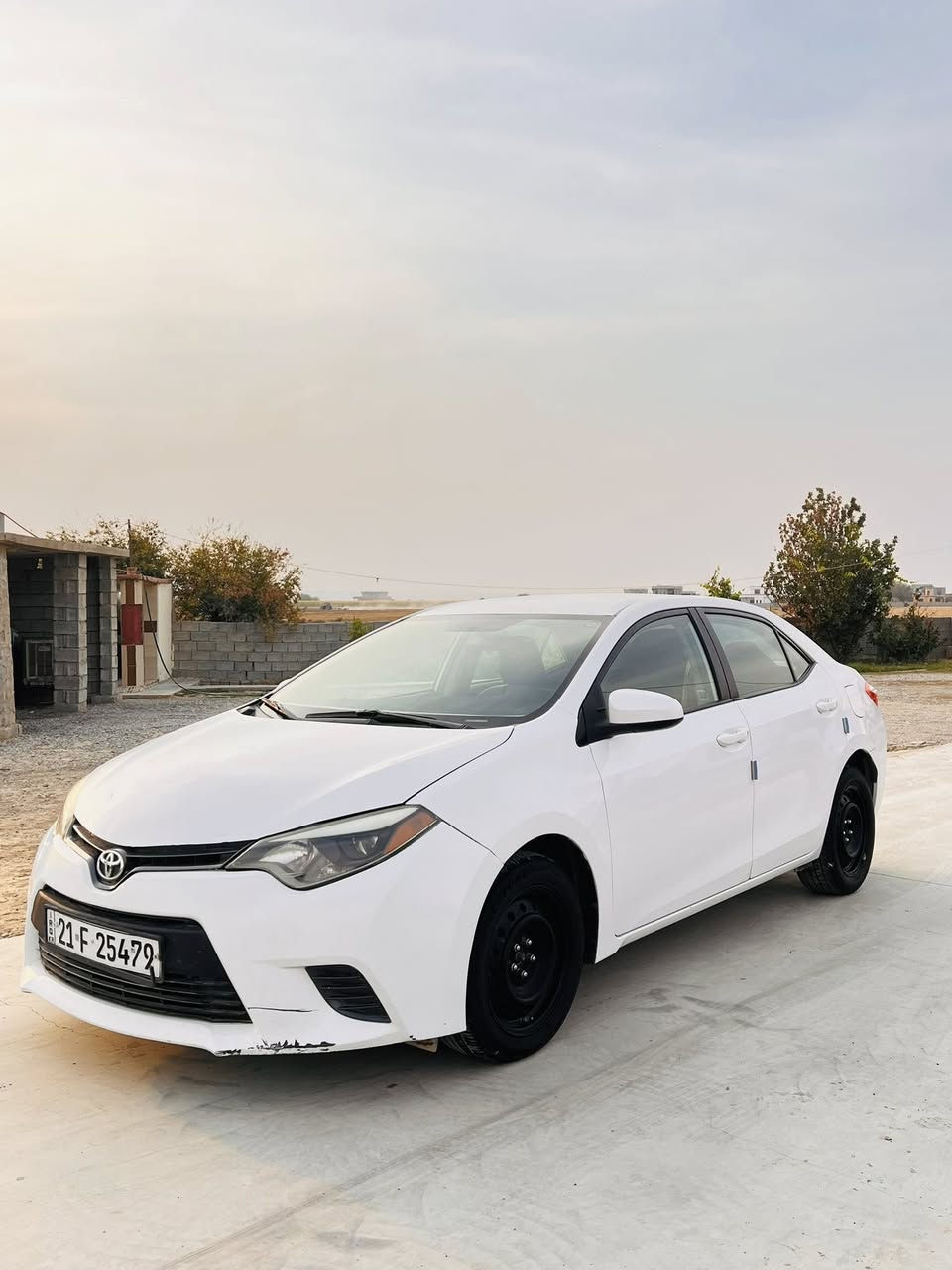 السلام عليكم 
كورلا 2016   
بيها تعديل بارد شبر بالبونيد فقط  
وبيها اشويه ملاحضات
سياره جاهزه من كلشي 
دفتر بانزين  
 وباسمي تحويل ثاني يوم
سعر 141وبيها مجال قليل
 الاستفسار الاتصال
***********
صور الحادث👇🏻
