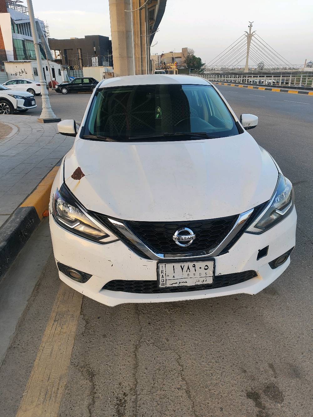 سلام عليكم 
للبيع نيسان سنترا وارد امريكي موديل 2019 ضربتها بنيد وجاملق جه العبري سياره ماشيه 145 رقم ذيقار باسمي 
سعر120 قابل للتفاوض 
عنوان بصره ابو الخصيب حمدان 
للتواصل ع هذا رقم ***********