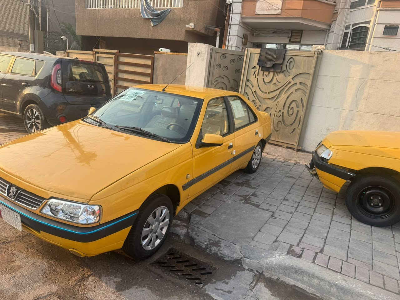 السلام عليكم سياره بيجو أكد موديل 2016السياره خير من الله مبيها كل نقص بيها بس بنيد مبدل وبنيد اصلي مال تفصيخ السياره. مكينه كير وصدر وتبريد  وكهربائيات. خير من الله       السياره بغداد الأمين الثانيه قرب أسواق بنيه سياره 42وبيها مجال للاستفسار الاتصال على الرقم ***********
