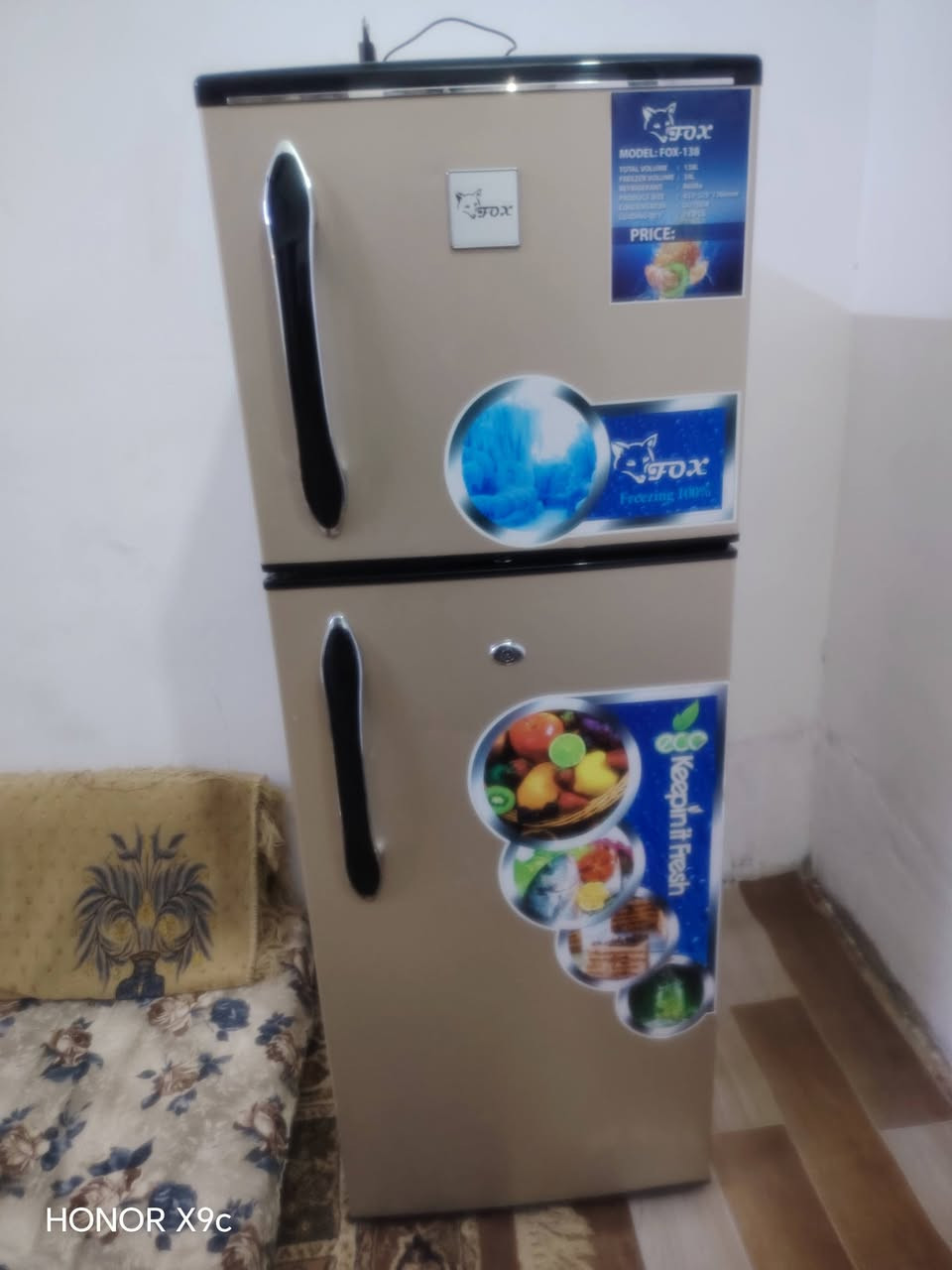 لام عليكم ثلاجه نضيفه كلش 10 قدم سعره 150 وبيه مجال مبردات نضاف سعره الواحده 110 وبي مجال 
***********
