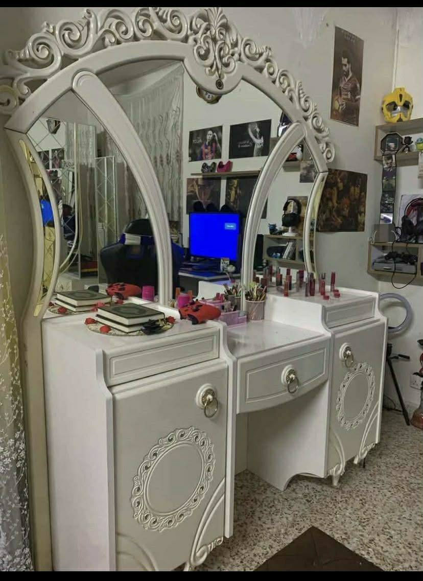 غرفة نوم للبيع   شراي يجي خاص العنوان  دوميز


**إذا كنت صاحب هذا الإعلان وتريد حذفه لأي سبب، رجاءا أرسل رسالة إلى الدعم الفني**