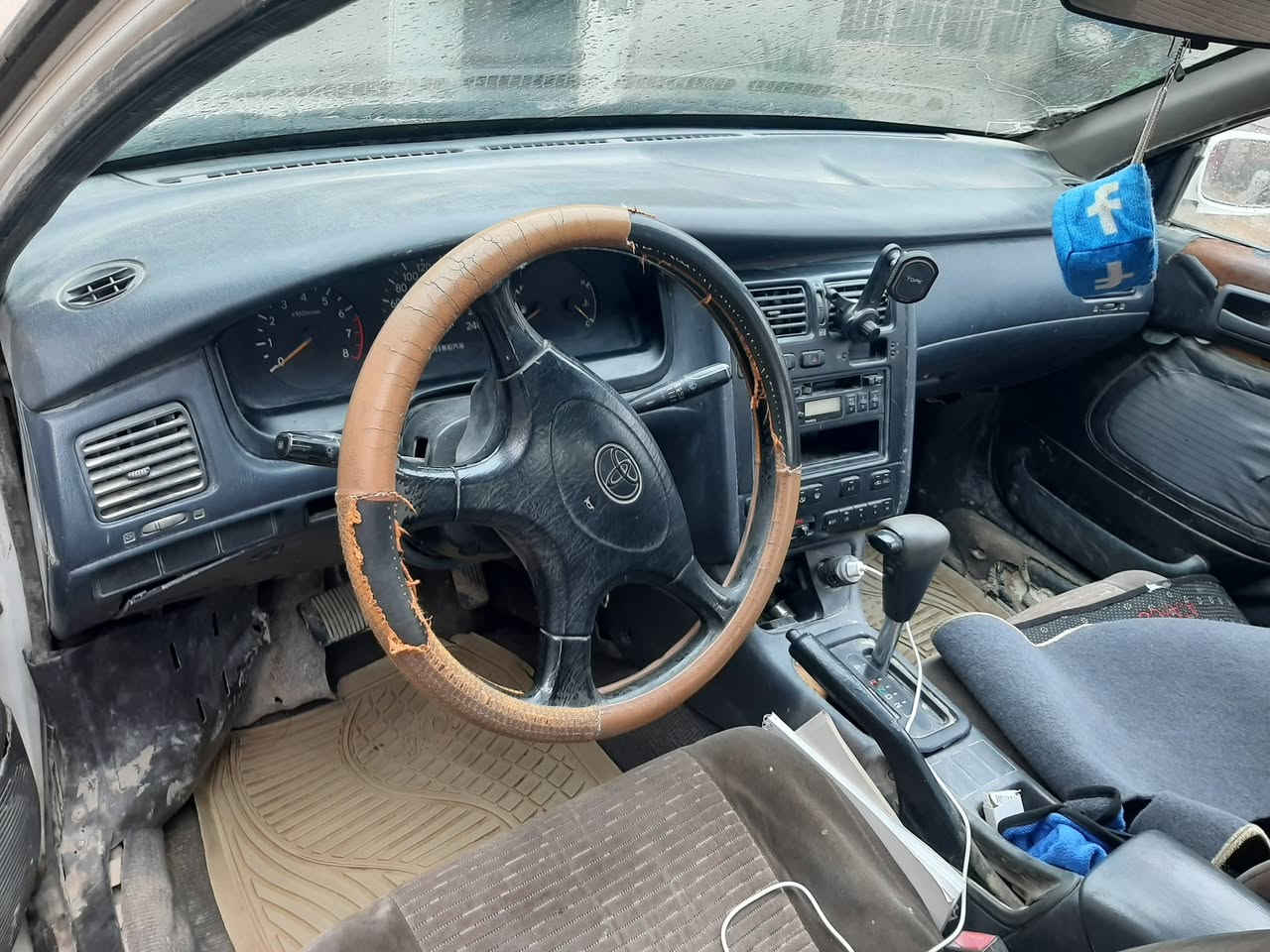 تيوتا كارينا للبيع رقم الماني صلاح الدين سنوية نفذه لنهاية السنه تحويل ثاني يوم سياره كير اوتماتيك محرك نظيف تخم تارير جديد كشر جديد السعر 35وبيها مجال رقم الهاتف ***********مكان سامراء
