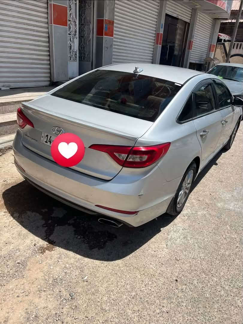سوناتا مديل 2017
وارد امريكي حادثة جاملق وبنيد
وصبغ بلتكم اثر طيران البنيد 
السعر120$ وبيها مجال للشراي.
التواصل ***********

