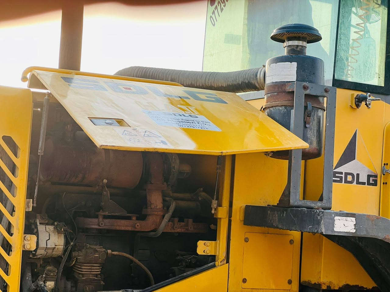 سلام عليكم للبيع شفل صيني الجي 2019 مكينه مكفولة عام *********** @إشارة
