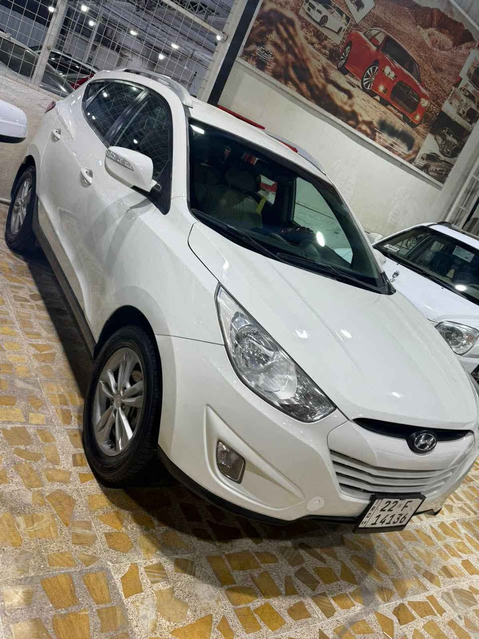 سلام عليكم رجعنالكم من جديد عندي معارض سيارات في اربيل يوجد انواع السيارات ايشخص مايعرف بلسيارات يراسلني اخدمة بعيوني اذا اتحب تعرف سعر أي سيارة راسلني اخدمك يوجد لدي اقساط كردي عربي مايهم الكل اخوان ماكو فرق اتصال واتساب *********** أربيل, العراق
