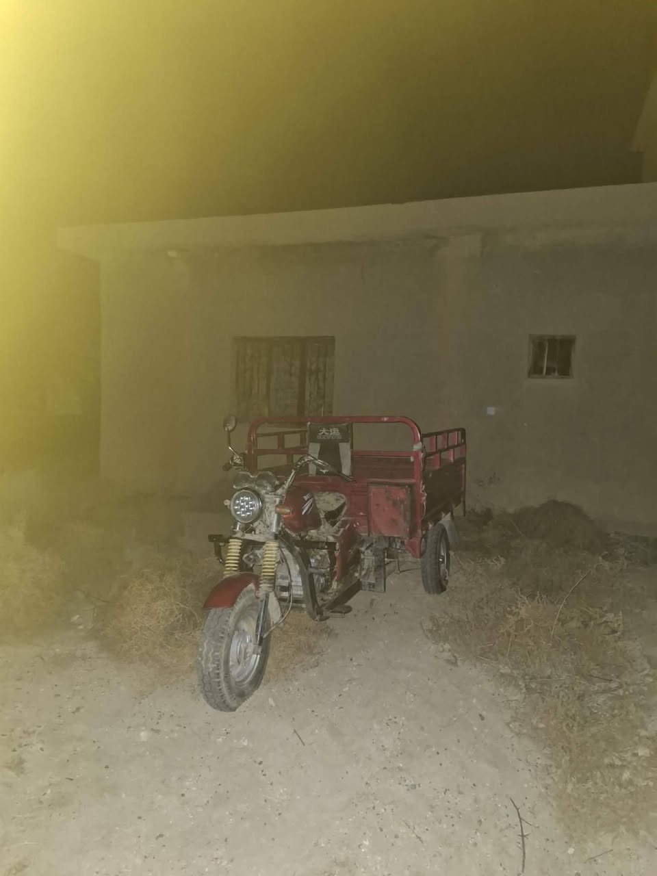 ستوته دايوان للبيع موديل 20
نضيفه مال شغل 
اوراق اصوليه السعر 900
***********
