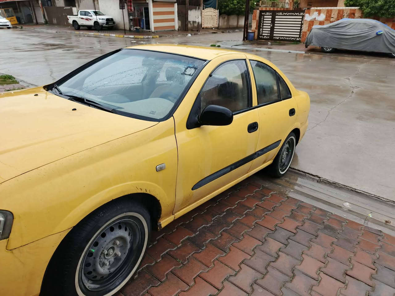 نيسان صني لبيع موديل 2009 بدون ضربه فقط بونيد وجاملخ امبدل بدون دواخل رقم ديالى  مشروع وطني كير اوتماتيك محرك شرط بقابه صفر سياره جاهزه شراي خابره صاحب سياره *********** سعر 70 ورقه
