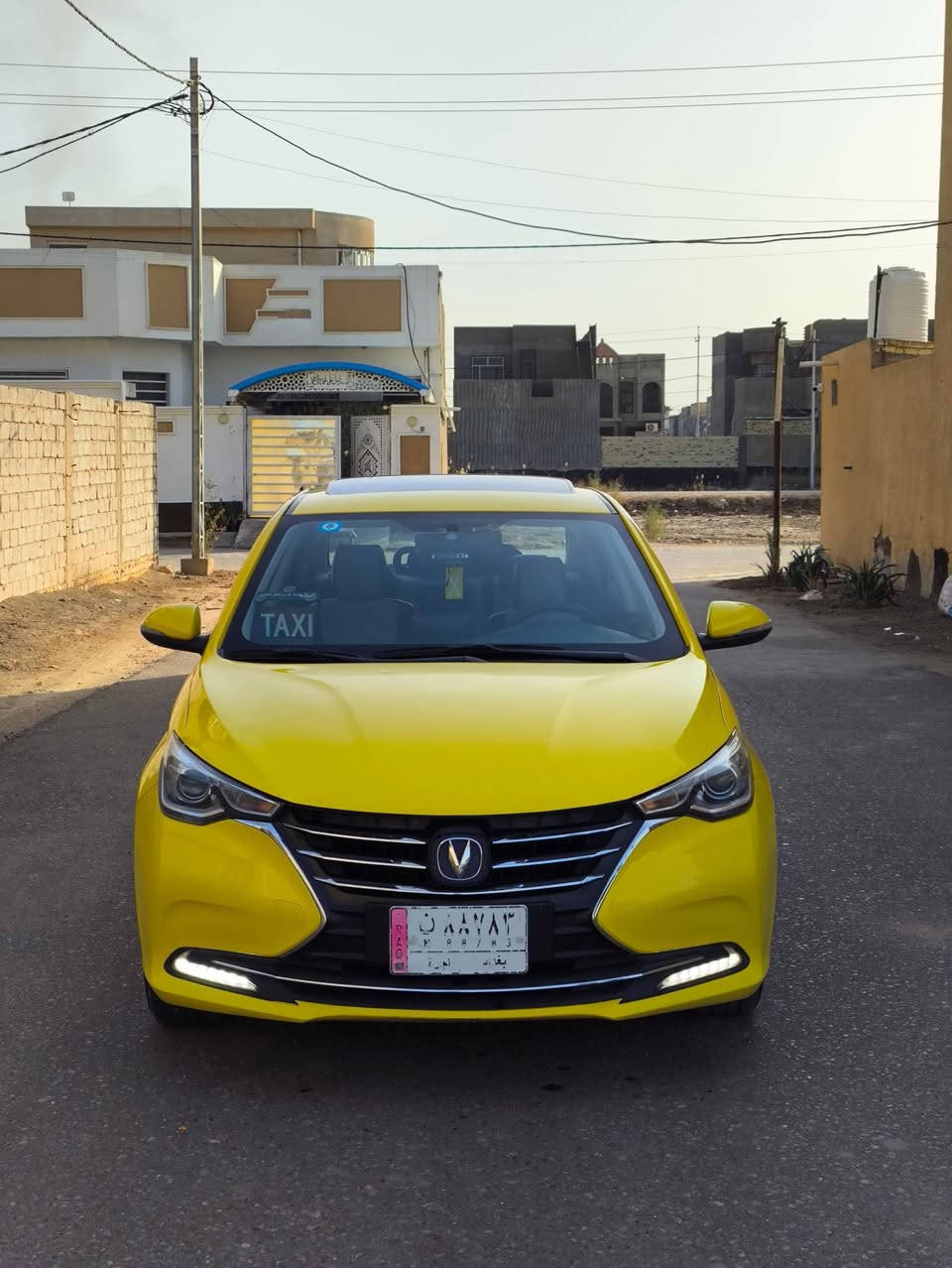 السلام عليكم للبيع شانجان ال سفن L7 موديل 2024رقم بغداد سنويه 2029 مصفره هيه وغرامات السياره غاز بانزين 
كير ومحرك كفاله تخم تاير جديد حداديه جديده 
السعر 60 وبيها مجال 
اللاستفسار ***********
السياره مطلوبه خمس ملايين و 800  ابيع ورى المشتري 
 مواصفات السياره 
فتحه سلايت 
شاشه 
كامره
حساسات 
 بيع فقط بدون مراوس ☝️☝️☝️☝️
