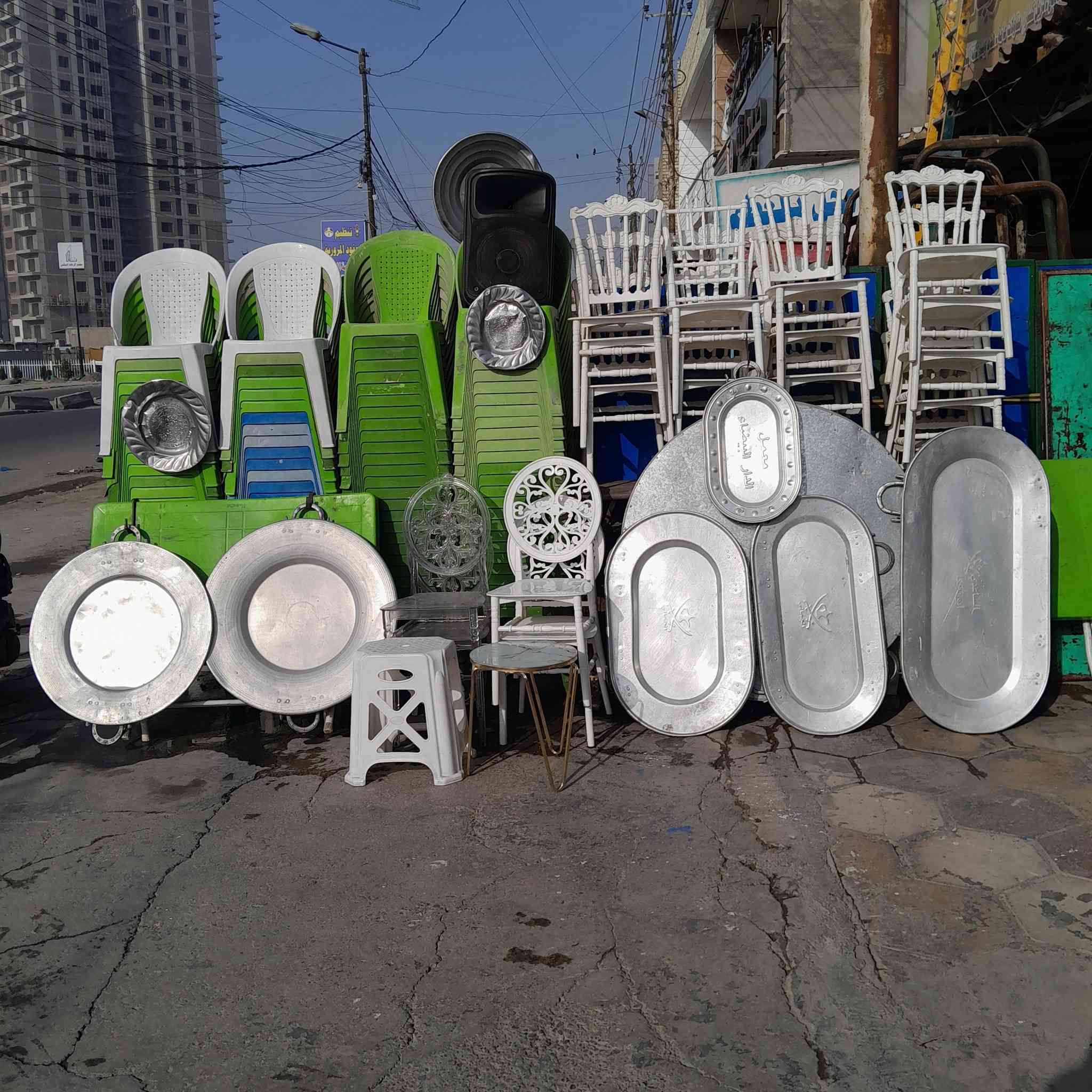 تجهيزات الاخوين لتأجير الكراسي تجهيز كافة مستلزمات المناسبات يوجد توصيل ***********،***********
