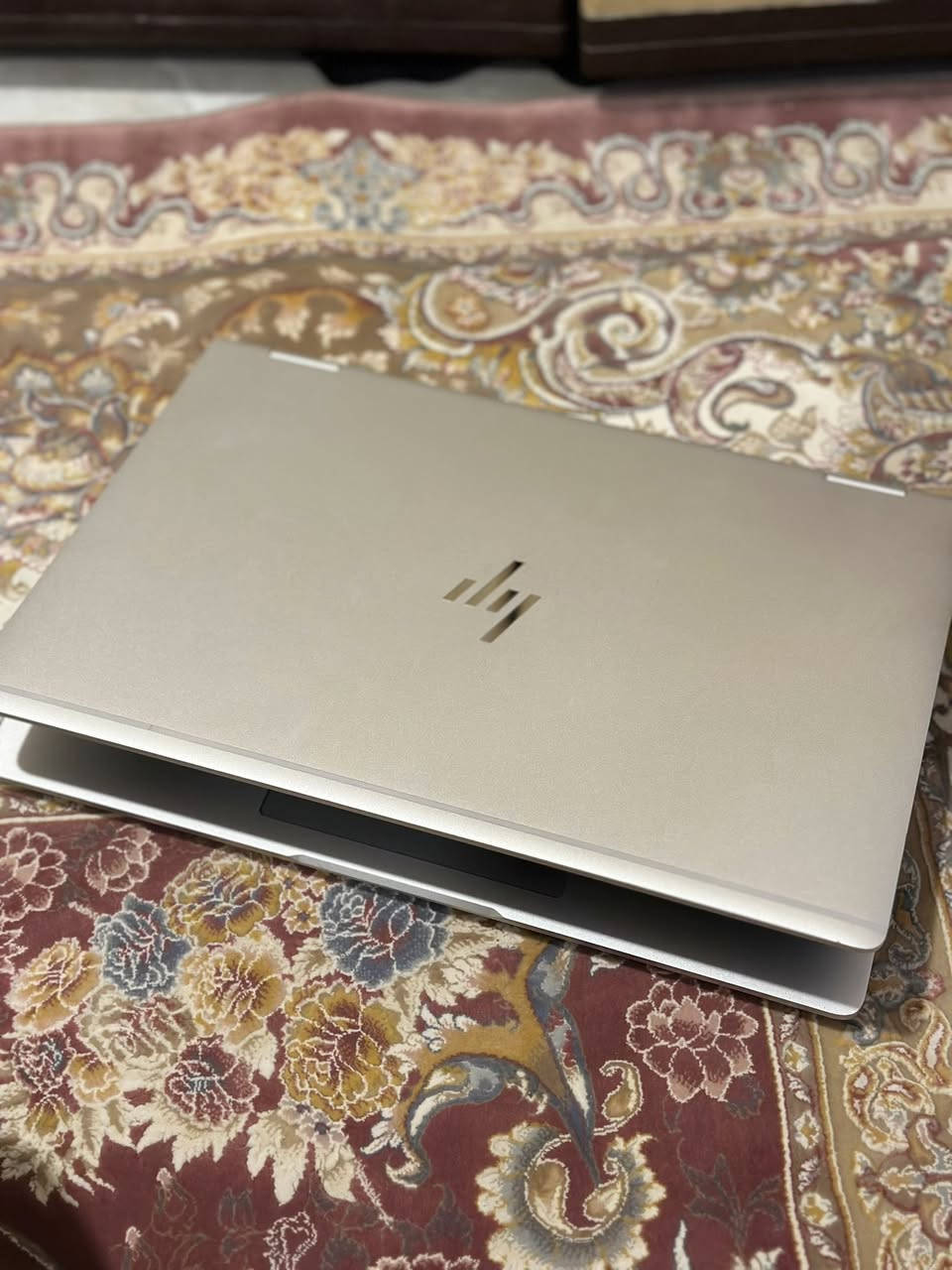 HP EliteBook x360  للبيع
المعالج: Intel Core i5-7300U بسرعة تصل إلى 2.71 GHz.
الذاكرة (RAM): 16 GB
التخزين: 256 GB SSD من نوع SK hynix
كرت الشاشة: Intel HD Graphics 620.
الشاشة: تدعم اللمس (قلاب)
النظام: Windows 10 Pro
السعر 350 الف دينار عراقي علماً ان الجهاز بحالة ممتازة واداء البطارية ممتاز
المكان بابل
لايوجد توصيل


**إذا كنت صاحب هذا الإعلان وتريد حذفه لأي سبب، رجاءا أرسل رسالة إلى الدعم الفني**