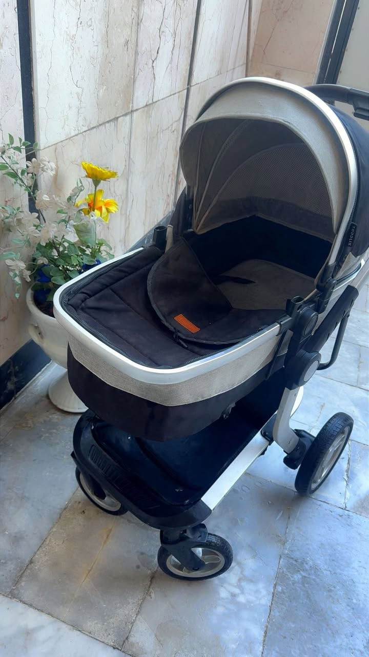 عربانة طفل اصلية واستعمال قليل سعر ٧٥ وبيها مجال


**إذا كنت صاحب هذا الإعلان وتريد حذفه لأي سبب، رجاءا أرسل رسالة إلى الدعم الفني**