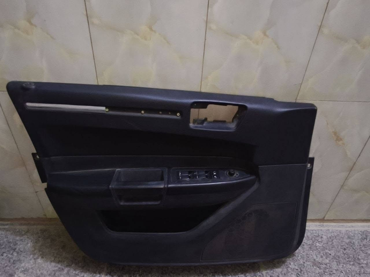 بوب اوبامه موديل 2010
بوب 8
ستيرن 
جكمجه
سويج تبريد
رايدهن شلهه كلهن وبسعر مناسب جدااا
***********
