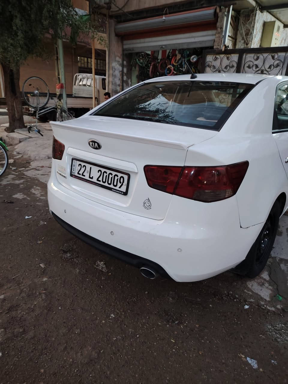 سيا ره موديل ١٢ خليجي كامل مواصفات عدى البصمه
بيع وراس حسب قناعه الاتصال على الرقم ***********
