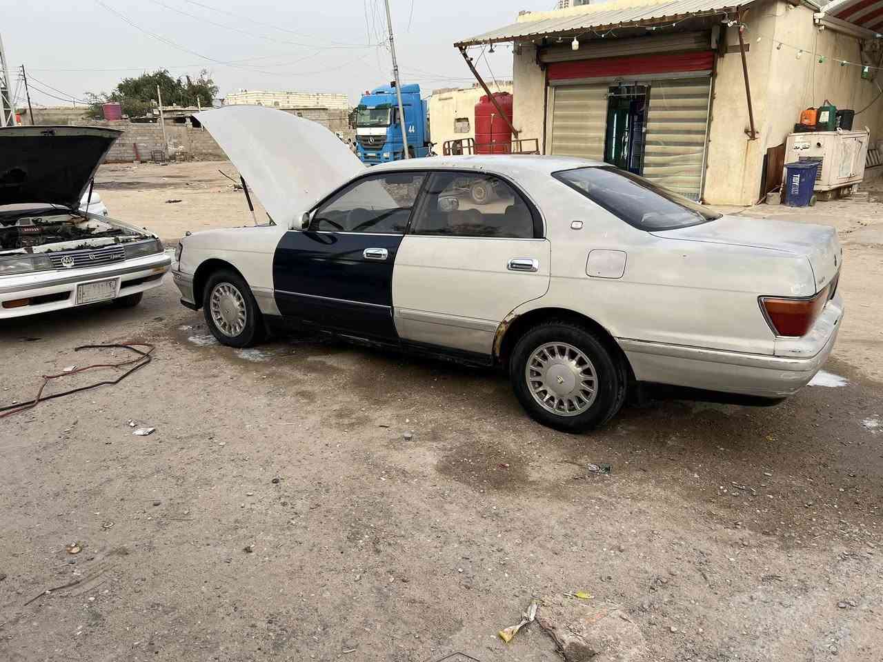 السلام عليكم بطه فصل سياره جديده وجاهزه تبريتها شغال كهربياتً داخلهاجديد كيرجديد. مكينتها حلوه سياره بيها كصه بجم سنويتها ل 29تحويل مباشر مكاني بصره
*********** بس شراي ينتصل رحمه لوالديكم 
السعر 32 وبيها. شي. قليل
