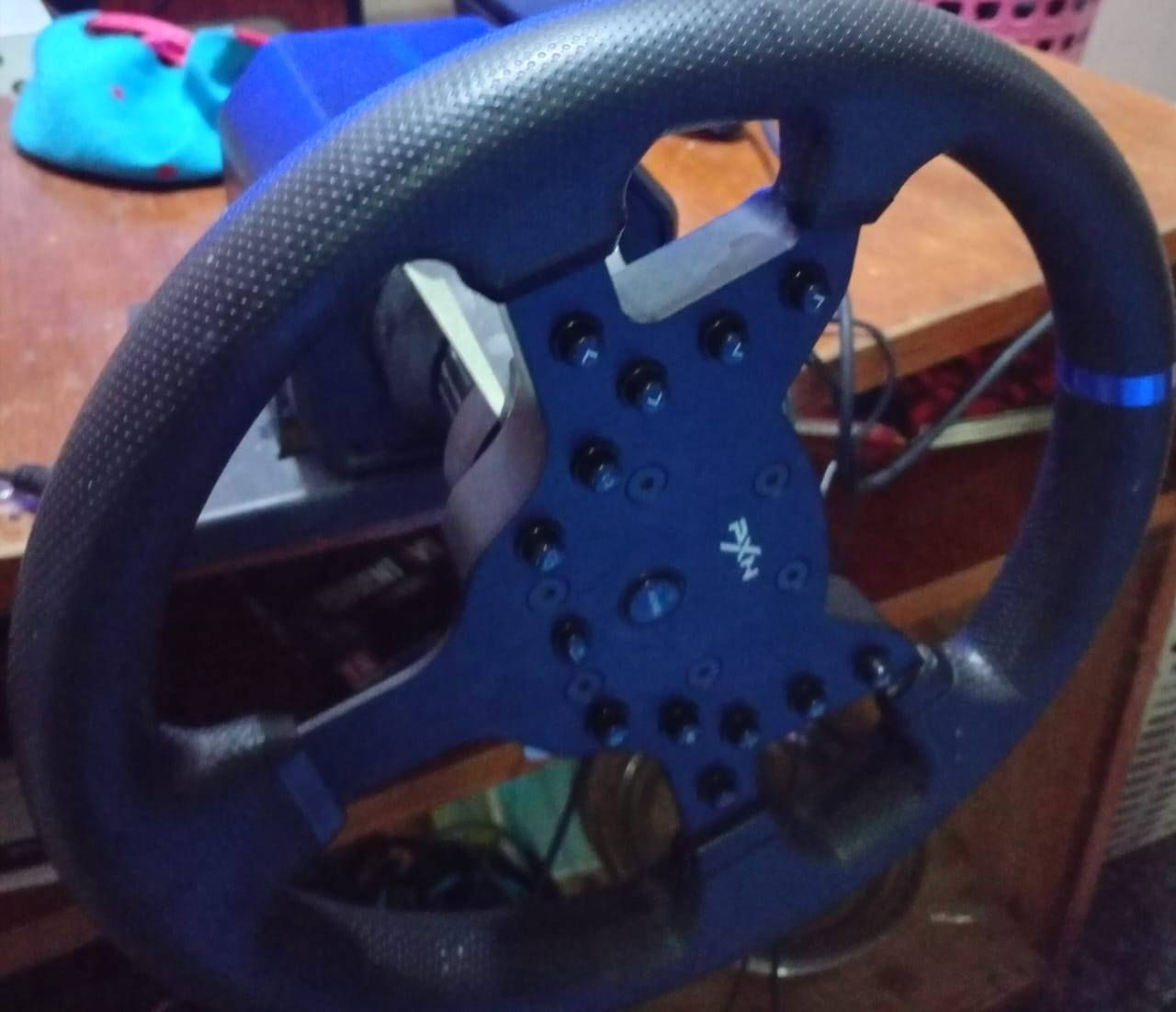 مساء الخير
عندي دركسون مستعمل كلش قليل اريده قفل ب١٥٠


**إذا كنت صاحب هذا الإعلان وتريد حذفه لأي سبب، رجاءا أرسل رسالة إلى الدعم الفني**