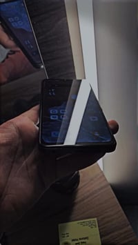 انفينكس هوت 30i • ذاكرة 128 • شاشة مكسورة