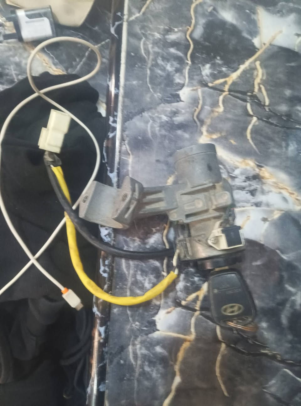 سلام عليكم جوزه مال ستاركس للبيع نقص ليه سعر 25بيه مجال ***********
