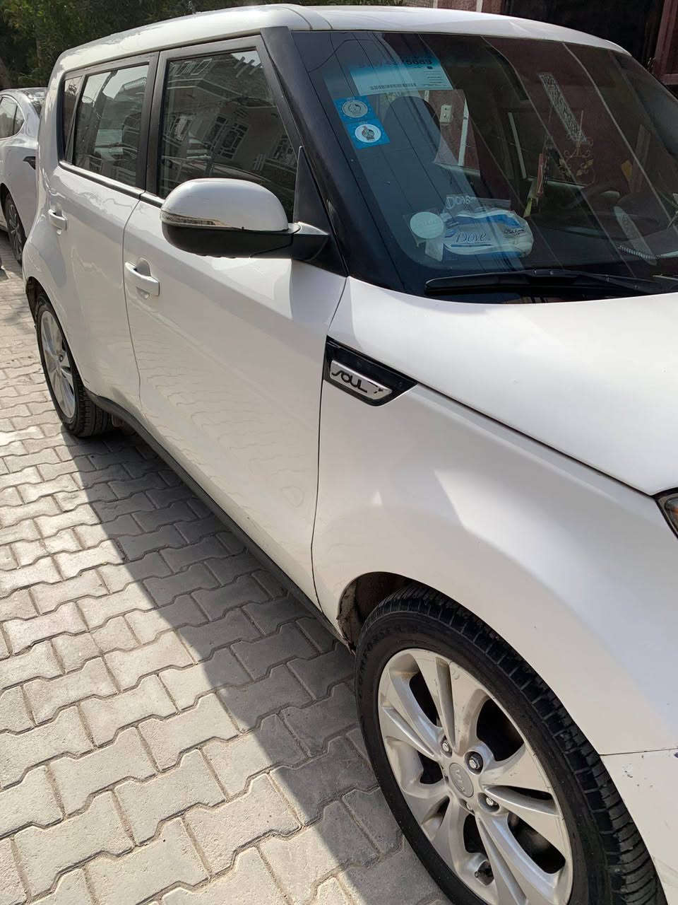 للبيع اومراوس كيا صول ٢٠١٤ وارد أمريكي قطعتين تبديل وصبغ باب خلفي ايمن صبغ أثر طخه محرك 2000  GDI جديد كير مكفول رقم بغداد انكليزي بإسمي سنويه ٢٠٢٩ تحويل مباشر السعر 11500$ وبيها مجال للجاد بالشراء ماشيه 93 الف الاتصال بابو شمس ***********و  *********** متواجد على المسنجر والواتس اب مكان السياره الكريعات السبع ابكار بغداد, العراق
