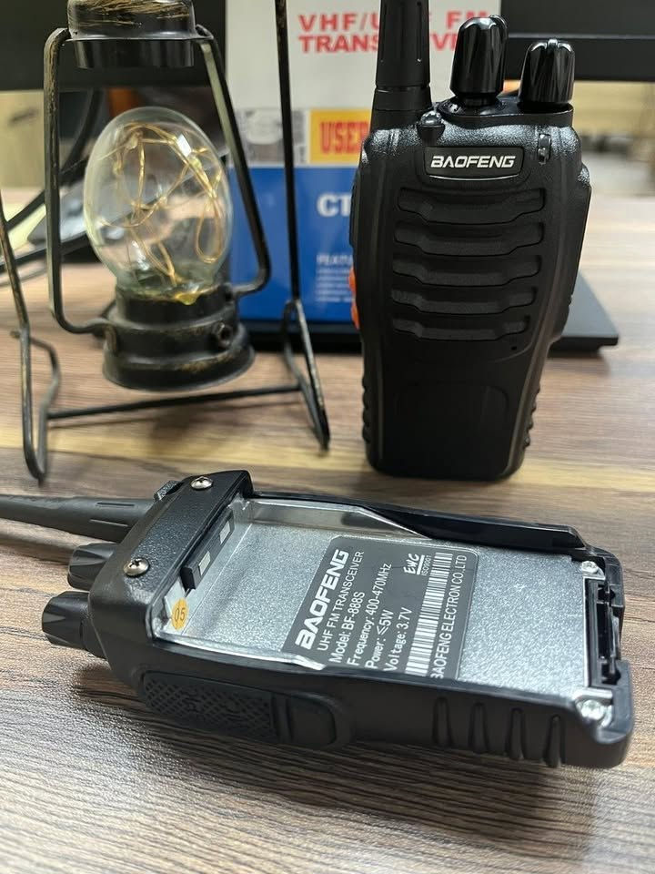 متوفر جميع أنواع الأجهزة اللاسلكي الأصلية
(موتورولا – باوفينج)
نوفر لك أفضل أجهزة الاتصال المناسبة للأمن والحراسة، الشركات، المصانع، الفنادق والمولات، بجودة عالية وأداء قوي.
✨ المميزات: ✔️ صوت واضح ونقي
✔️ مدى إرسال ممتاز
✔️ بطارية قوية تدوم طويلًا
✔️ تصميم عملي ومتين
✔️ سهل الاستخدام في العمل اليومي
✔️ضمان تجربة لمدة 3 ايام ضد عيوب الصناعه 
📌 الأنواع المتوفرة:
#باوفينج 888S
#موتورولا 777
#موتورولا 950
#باوفينج UV-5R
#باوفينج UV-9R
#باوفينج BF-18L
#باوفينج uv 5rh 
#TYT 
💰 أسعار مميزة – خصومات للكميات
🚚 توصيل سريع لجميع المحافظات
📞 للتواصل والاستفسار: (٠١٠٣٢٤٤٤١٨٢_٠١٠٥٠٣٥٥٣٧٠ مدينة العاشر من رمضان, الشرقية


**إذا كنت صاحب هذا الإعلان وتريد حذفه لأي سبب، رجاءا أرسل رسالة إلى الدعم الفني**