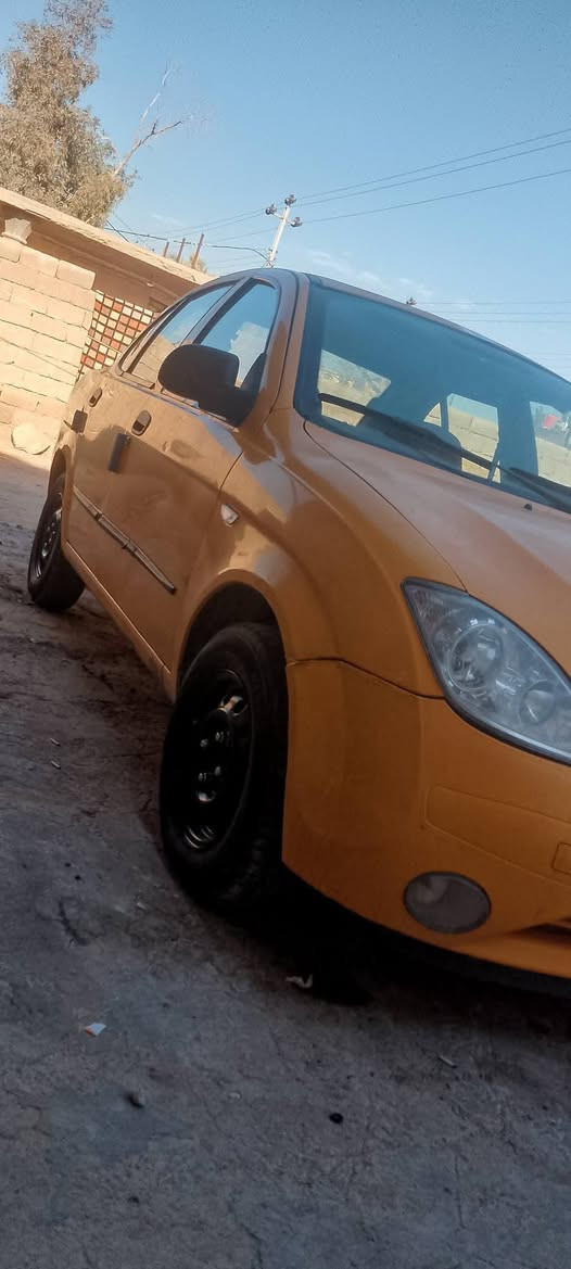 سياره طيبه موديل 18 غاز بازين ابلادي   تخم تاير حداديه جاهزه  كهربائيات كله شغاله تدفه تبريد شغالات   بيه هلالين معرات خياس  سنويه ل 31  رقم انكليزي  مصفره هيئه  العنوان البصره  ***********  السعر 40 وبيه مجال.
