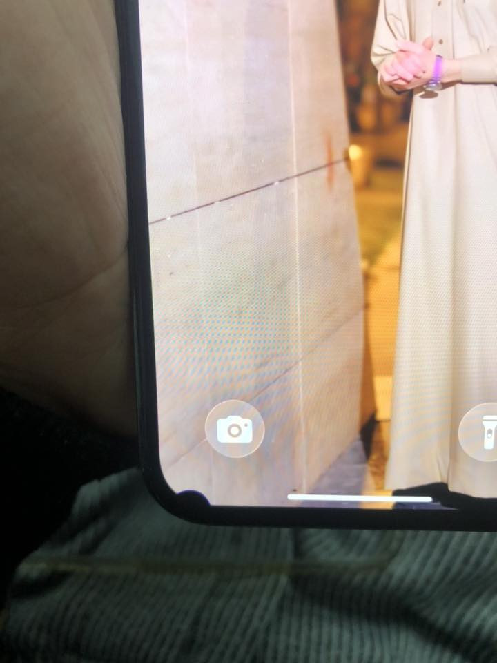 لام عليكم ١٣ برو فقط للبيع او مراوس نموذج mمثل مموضح بصور جهاز نضيف فقط نقطه سوده مماثره بكلشي جهاز بلادي بطاريه ٨٤ ذاكره ٢٥٦ مكاني بغداد الحريه او دولعي للاستفسار *********** متواجد ع فيس راسلني وتساب وتامر سعره ٤٠٠
