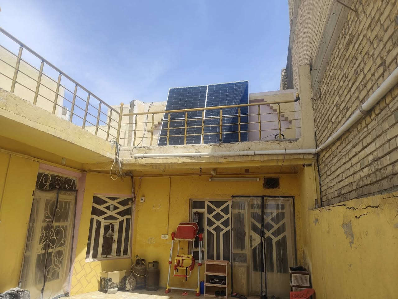 دار  للبيع - حي الجمعية خلف المستشفى الالماني

🔷المساحة: ٢٠٠ متر طابقين ٤ غرف نوم بناء قديم وتم ترميمه 

🔶رقم الدار  : -

♦️الموقع: حي الجمعية  خلف المستشفى الالماني على ساحة (حديقة) الدار حرف T

🔶السعر : ٣٦٠ مليون مع المجال 

او مراوس بدار بقرية الغدير٢ 

🔷للتواصل : *********** او واتساب لنفس الرقم ،

♦️قطع اراضي بمواقع متميزة سكنية وتجارية داخل الصفحة♦️

🔷بيع وشـراء العقارات في حي النداء ومنطقة R1 والنقابات🔷

🔶مـرتـكـز عـملـنا هو بـنـاء الـثقـة وتـرسـيـخ الـمـصداقية 🔶
