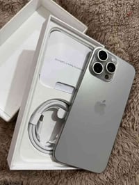 ايفون 15 برو ماكس للبيع بطاريه 99 بالشرط اغراضه كامله السعر 1,350 الاس...