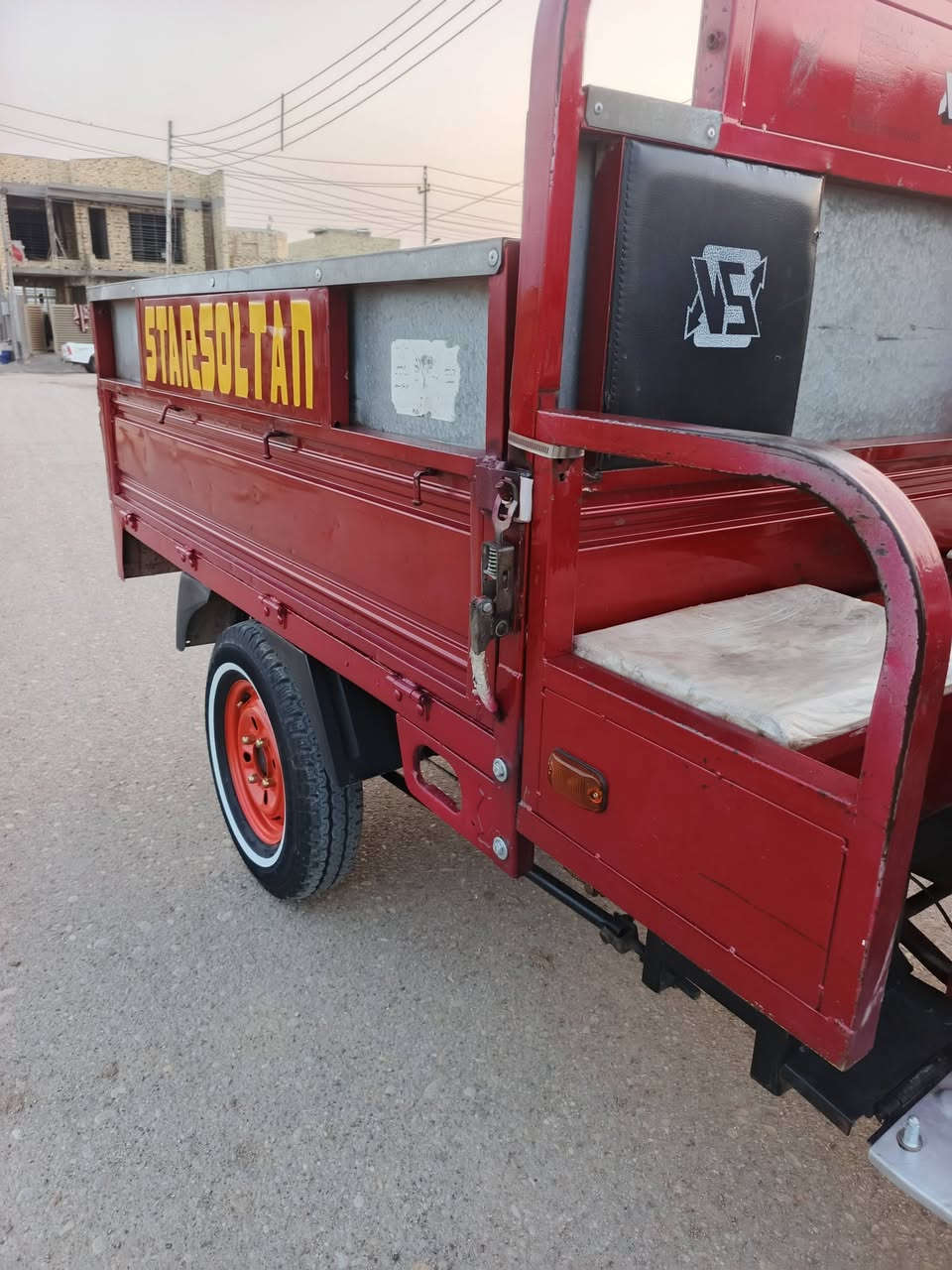 سلام عليكم البدي هوه وكراسيه البيع مال 2021
واساب *********** جديد السعر 500
