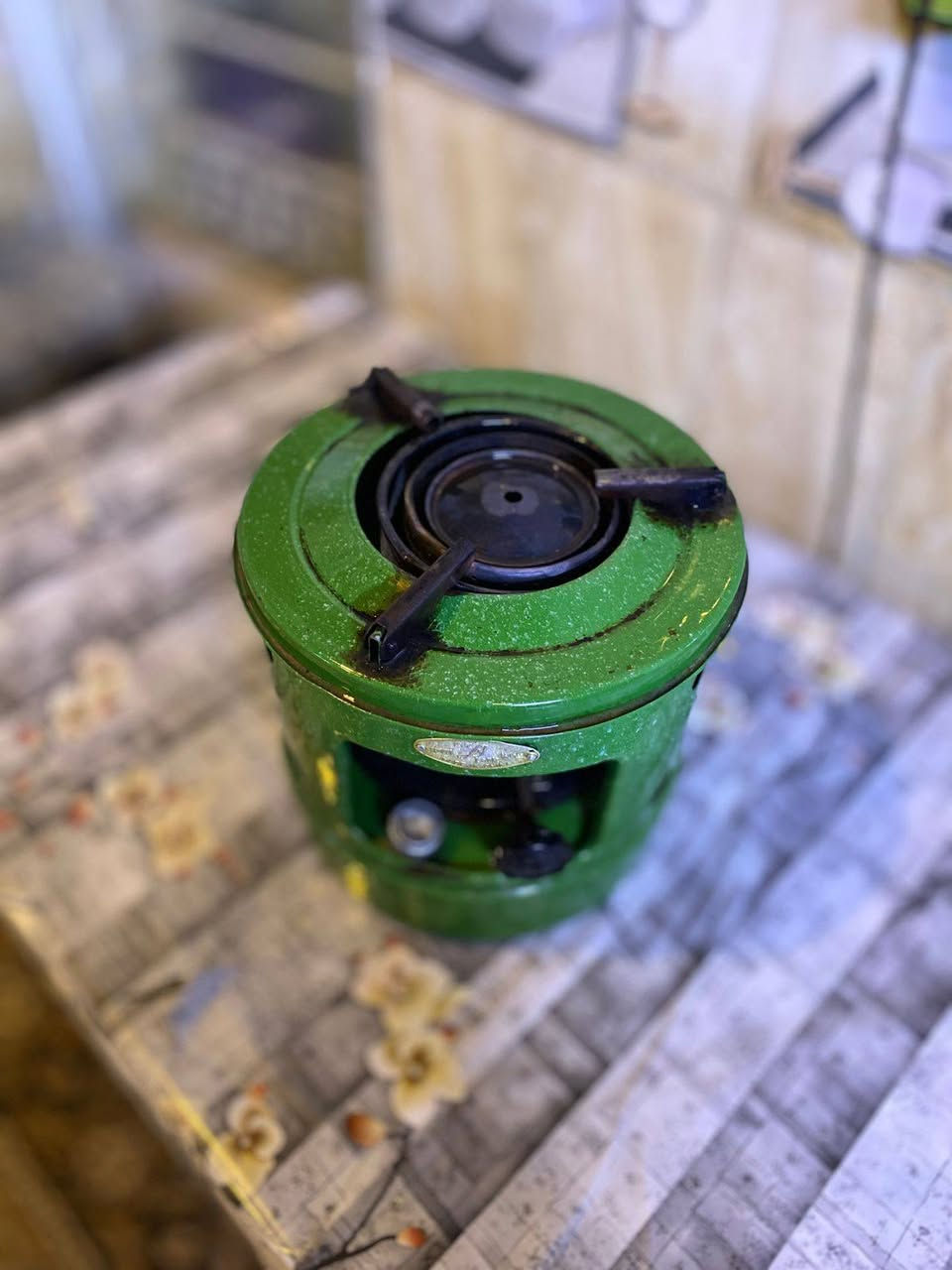 السلام عليكم أغراض للبيع المكان بغداد المنصور حي دراغ للتواصل واتساب *********** او ماسنجر
صوبه سعره ٥٠
زولية جديده السعر ٥٠ الطول ٥ والعرض ٤
قلاية هوائيه السعر ٥٠
مكناسة كهربائيه وحدة سعره ٤٠ والثانيه ٥٠
الجولة سعره ٢٠ أصلية
