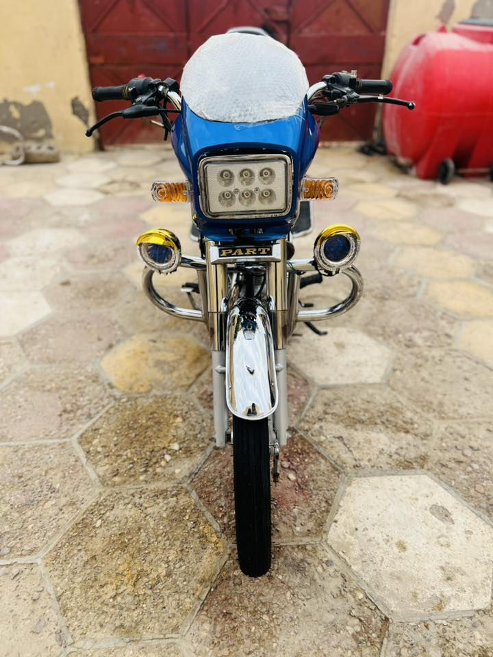 بارت موديل  ٢٢ اوراق اصولي دراجه نضيفه حلوه مرتبه مابيه اي نقص سلف كهربائيات شغاله سعر 950 بيه مجال قليل ***********
