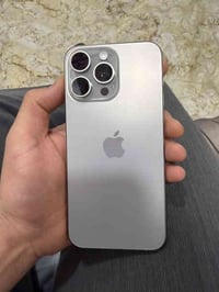 15 برو ماكس بطارية 90 ‎%‎ نظيف جداَ مابي ولا زلغ السعر مليون و75  كارت...