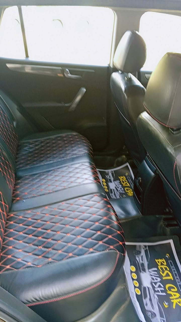 السلام عليكم
 برلينياس للبيع موديل 14 عالية مكفولة من الضربة والصبغ والتبديل محرك كير
تبريد تدفئة خير من الله ماشية 69 رقم انكليزي بغداد بااسمي العنوان بغداد الحرية *********** بيه واتساب السيارة بيها جراد بالبنيد وشخط
